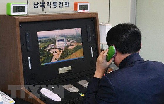 Hàn Quốc và Triều Tiên khôi phục hoàn toàn đường dây liên lạc quân sự ảnh 1