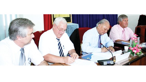 Đại học Bình Dương: 20 năm góp sức vì nền giáo dục mở ảnh 3