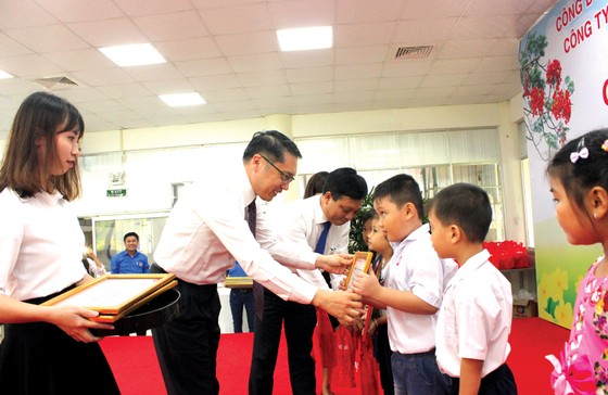 Vedan Việt Nam khen thưởng 690 con em CB-CNV đạt thành tích học tập giỏi, xuất sắc năm 2018 ảnh 2