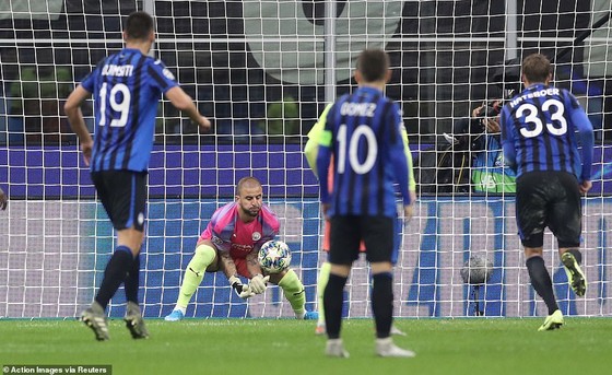 Champions League: Real Madrid đại thắng Galatasaray ảnh 2