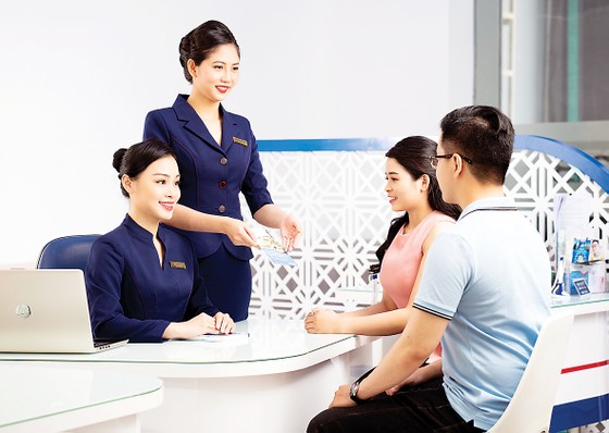 Nâng cao chất lượng sản phẩm dịch vụ ngân hàng - không chỉ có khách hàng hưởng lợi ảnh 1