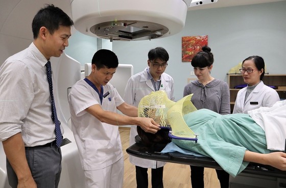 'Chiến đấu' với ung thư bằng công nghệ chuẩn Úc ảnh 2