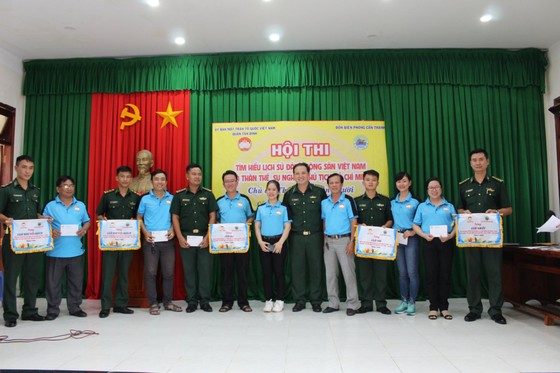 Sôi nổi Hội thi Theo dấu chân Người ảnh 1