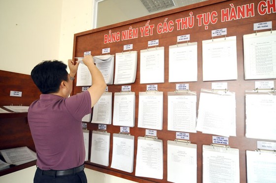 TPHCM 500.000 DN: Cửa rộng mở, đường vào gập ghềnh ảnh 1