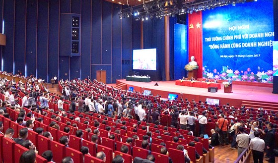 2017 là năm giảm phí cho doanh nghiệp ảnh 2