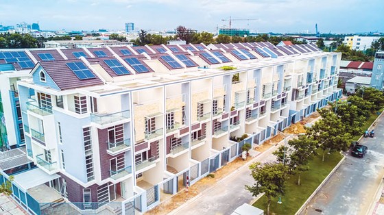 Mua biệt thự resort 8 tỷ, lái Mercedes về nhà ảnh 2