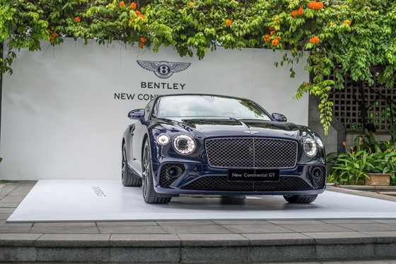 Coupe hạng sang Bentley Continental GT 2018 hăm hở ra mắt nhà giàu Đông Nam Á - Ảnh 1. Coupe hạng sang Bentley Continental GT 2018 hăm hở ra mắt nhà giàu Đông Nam Á - Ảnh 1.