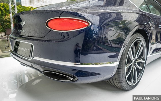 Coupe hạng sang Bentley Continental GT 2018 hăm hở ra mắt nhà giàu Đông Nam Á - Ảnh 7. Coupe hạng sang Bentley Continental GT 2018 hăm hở ra mắt nhà giàu Đông Nam Á - Ảnh 7.