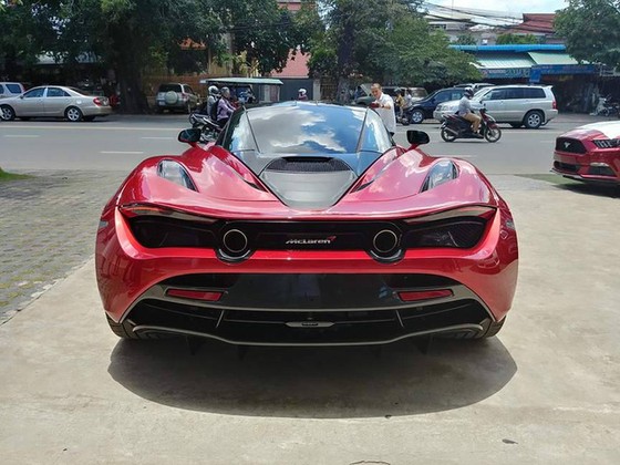 McLaren 720S đầu tiên xuất hiện tại Campuchia, đại gia Việt phát hờn - Ảnh 4. McLaren 720S đầu tiên xuất hiện tại Campuchia, đại gia Việt phát hờn - Ảnh 4.