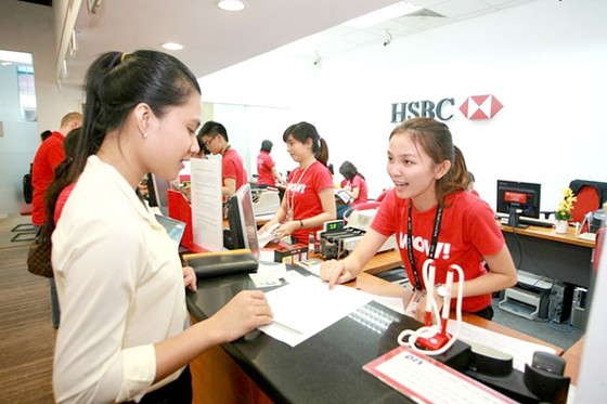 Nhà băng ngoại tấn công thị trường cho vay ảnh 1