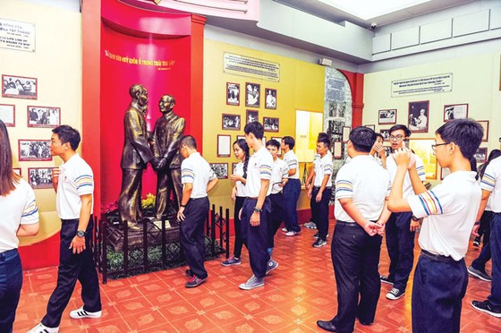 TPHCM chào đón năm mới 2018 ảnh 6