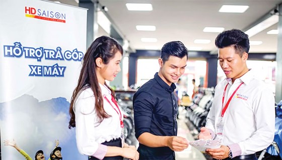 Hàng loạt ưu đãi cho vay tiêu dùng dịp cận tết ảnh 1