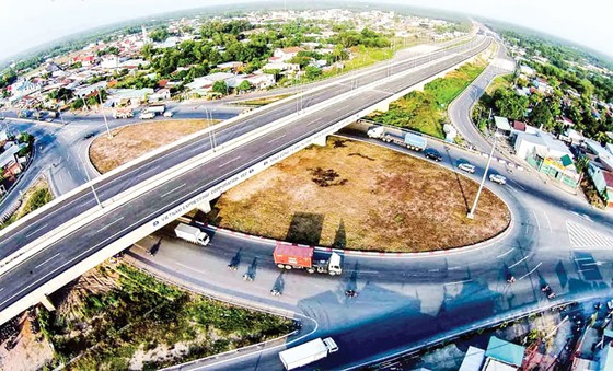Dự án BOT cao tốc Bắc Nam: Cần kiểm soát như đầu tư công ảnh 1