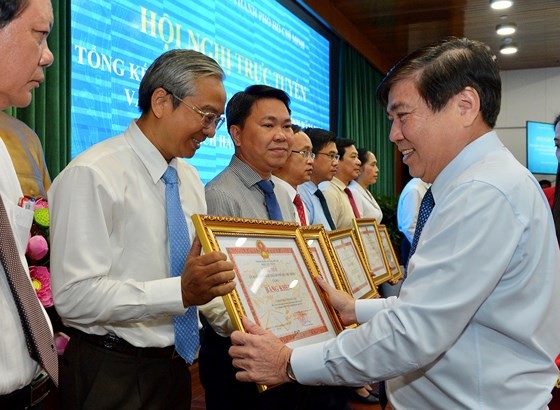 Bí thư Thành ủy TPHCM Nguyễn Thiện Nhân: Triệt để, đồng bộ và tăng tốc cải cách hành chính ảnh 5