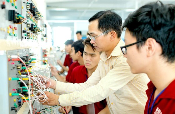 Thu hẹp ranh giới trường đại học công - tư ảnh 1