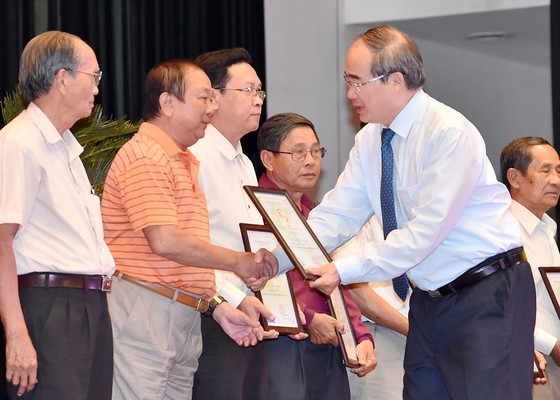 Xây dựng TPHCM xanh - thân thiện môi trường ảnh 2