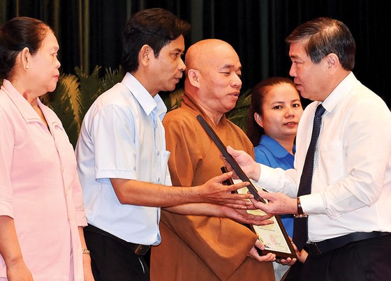 Xây dựng TPHCM xanh - thân thiện môi trường ảnh 1
