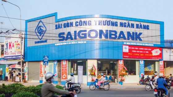 Saigonbank “cài số lùi” ảnh 1