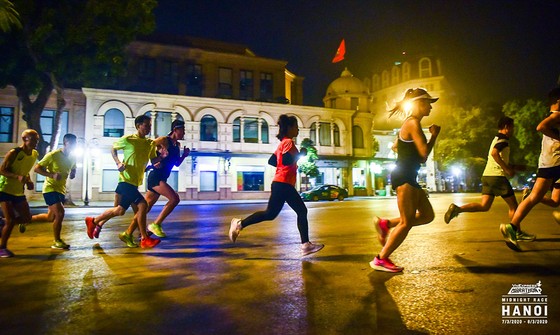 TPBank đồng tổ chức giải chạy đêm Marathon Hanoi Midnight ảnh 1