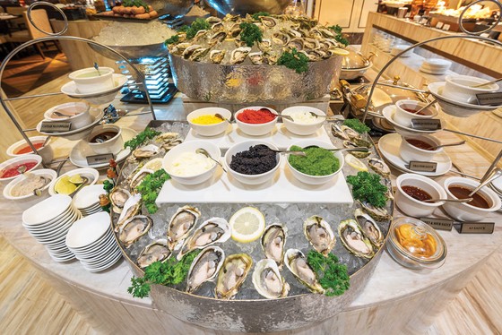Đón năm mới với buffet Nhà hàng Nineteen ảnh 2