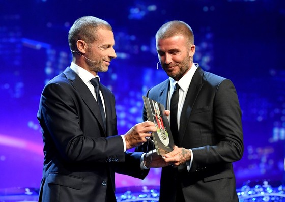 Luka Modrid được vinh danh khi Real Madrid quét sạch mọi giải thưởng ảnh 5