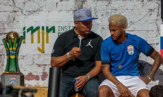 Neymar lại khiêu khích PSG: ‘Ký ức đẹp nhất là giúp Barca đánh bại PSG!’ ảnh 1