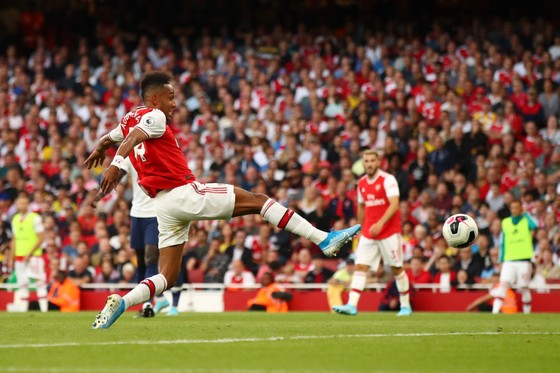 Arsenal - Tottenham 2-2 Lacazette và Aubameyang giúp Pháo thủ lội ngược dòng. ảnh 8
