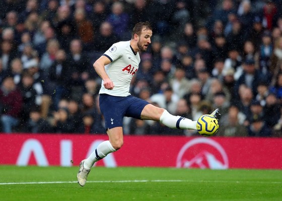 Tottenham - Brighton 2-1: Harry Kane và Dele Alli giúp Gà trống thắng ngược ảnh 9