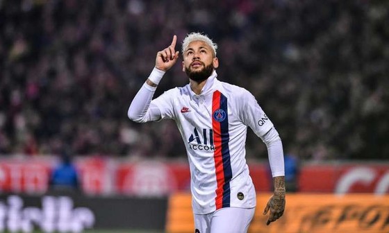 Neymar bị thương sau bữa tiệc sinh nhật ảnh 1