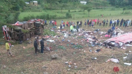 Ít nhất 42 người thiệt mạng, 10 người bị thương trong vụ tai nạn xe buýt tại Kenya ảnh 1