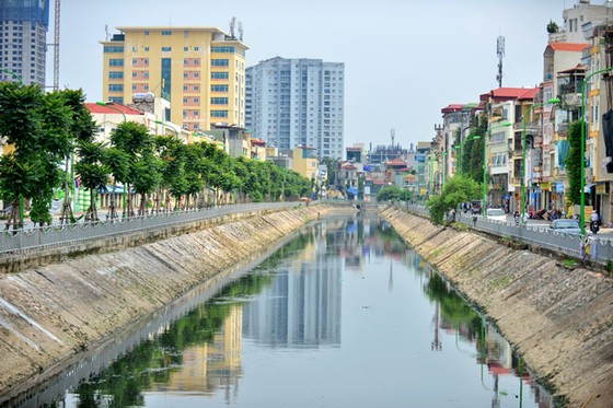 Hà Nội trước ngày làm “sống lại” 4 dòng sông ảnh 1