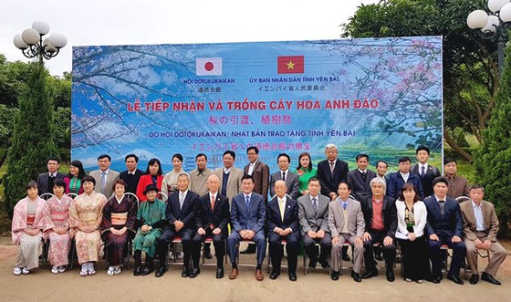 Nhật Bản giao lưu văn hóa cùng dân tộc Thái Tây Bắc ảnh 1