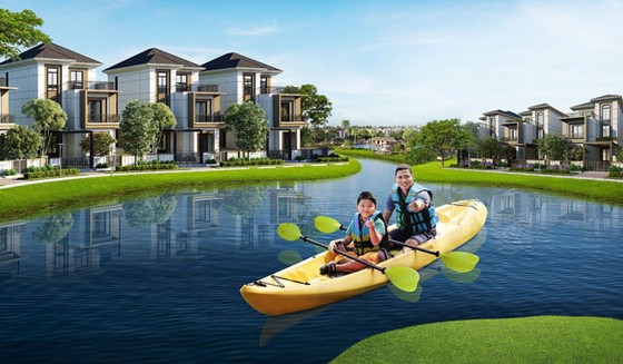 Chân sút vàng Anh Đức: Đón bóng trên sân cỏ, đón sóng trên thị trường ảnh 3