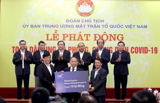 Chung tay chống dịch Covid - 19 ảnh 18