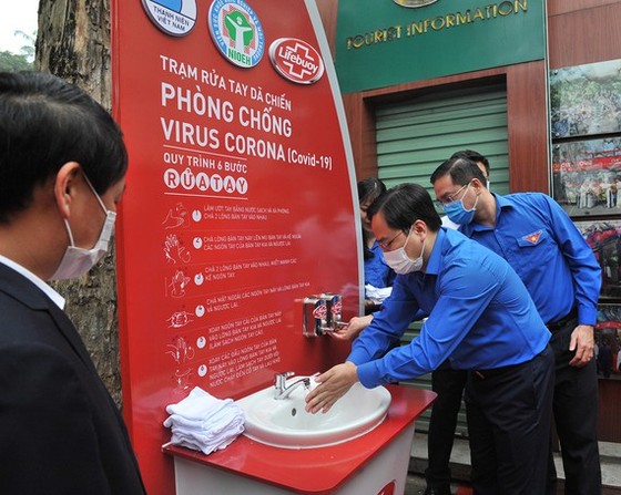 Chung tay chống dịch Covid - 19 ảnh 5