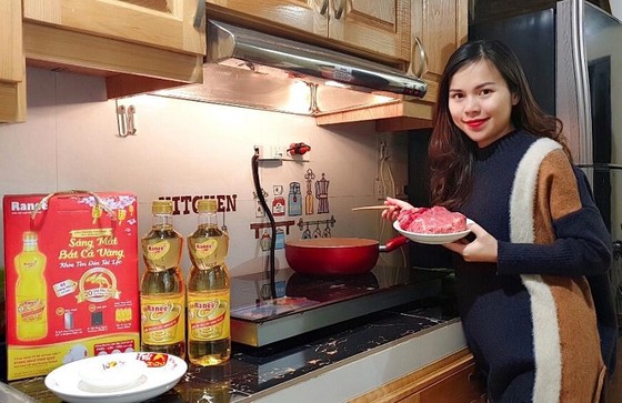 Đốm sáng trong mùa dịch ảnh 3