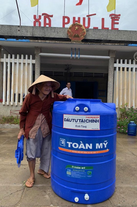 Báo ĐTTC trao nhà tình thương cho các hộ nghèo huyện Ba Tri - Bến Tre ảnh 5