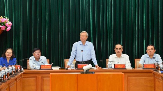 TPHCM đổi mới mô hình tăng trưởng theo hướng ứng dụng công nghệ ảnh 1
