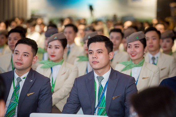 Hãng hàng không 5 sao bắt đầu từ nhân lực ảnh 1