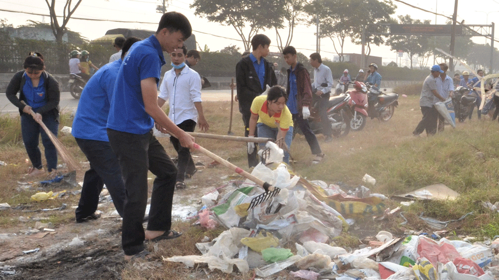 TPHCM phát động tháng “Thành phố sạch - Thành phố văn hóa mừng Xuân Canh Tý 2020, mừng Đảng 90 năm” ảnh 8