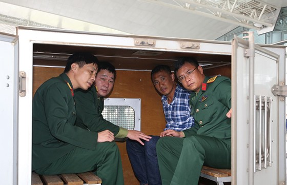 Bộ Quốc phòng bắt đối tượng truy nã quốc tế ảnh 1