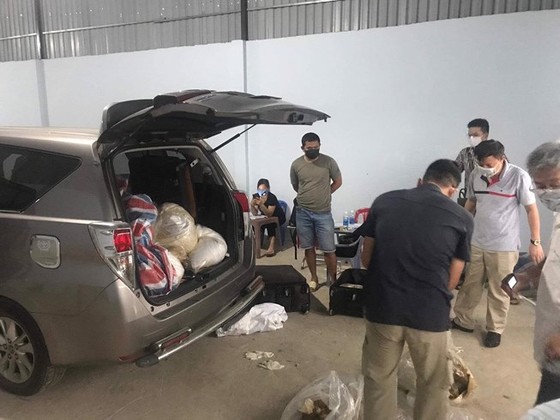 Bắt giữ nửa tấn ma tuý ước trị giá 500 tỷ đồng của người Trung Quốc tại TPHCM ảnh 6