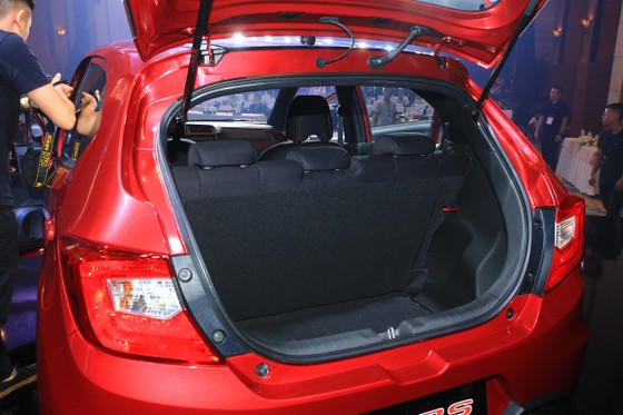 Honda Brio mới ra mắt ở Việt Nam với giá 418 triệu đồng ảnh 7