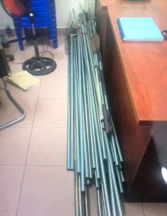 Bắt giữ kẻ cầm đầu băng nhóm côn đồ đập phá quán nhậu ở quận Bình Tân ảnh 2