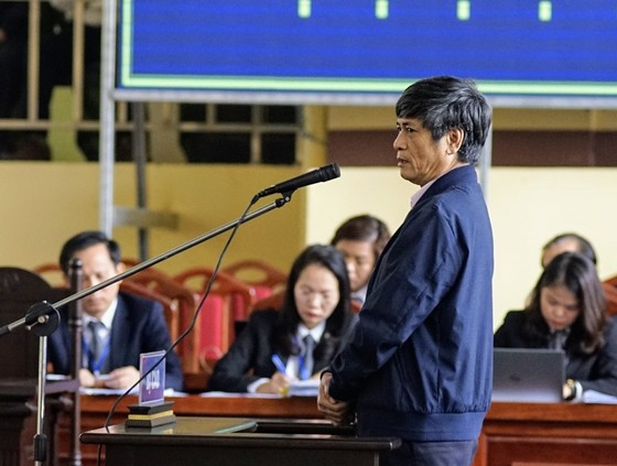 Đối chất lời khai của cựu tướng Nguyễn Thanh Hóa tại tòa ảnh 3