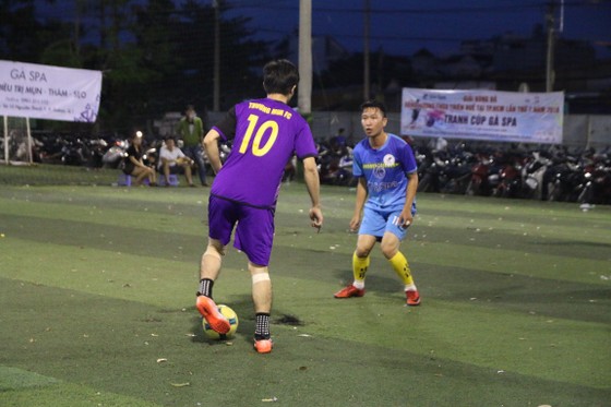 Coach Trung Núi và dàn sao phủi hội tụ ở Giải đồng hương Huế ảnh 2