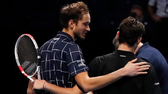 Daniil Medvedev: “Kẻ thừa kế” Davydenko đánh bại Nadal và Thiem để vô địch ATP Finals 2020 ảnh 3