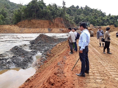 Vẫn chưa có kết luận vụ vỡ đập bùn thải thiếc tại Nghệ An ảnh 1