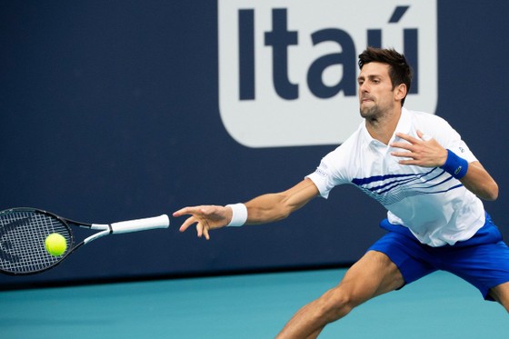 Miami Open: Djokovic dọa “nghỉ chơi” trong trận thắng Delbonis ảnh 2
