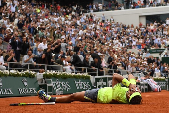 Roland Garros: Nadal vẫn là “Vua sân đất nện”, thắng danh hiệu thứ 12 ảnh 2